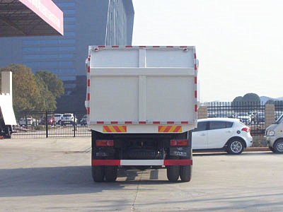 國五東風(fēng)嘉運壓縮式對接垃圾車