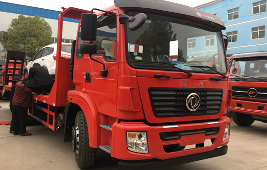 【國(guó)五】東風(fēng)后八輪平板車