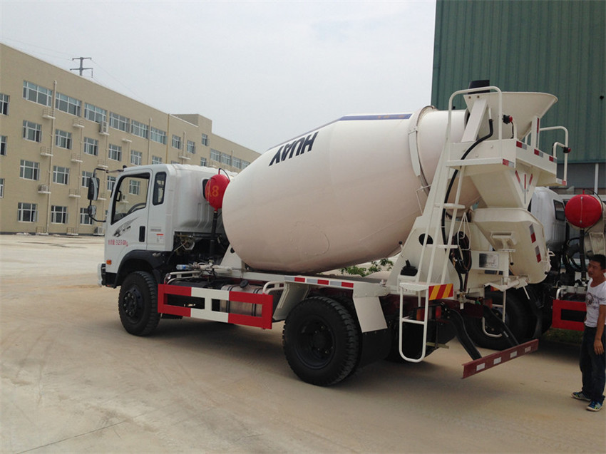 重汽王牌5方攪拌車