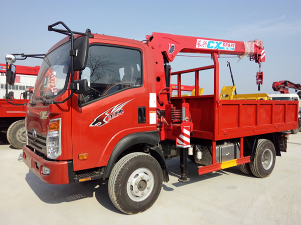 小型王牌3.2噸藍(lán)牌隨車吊