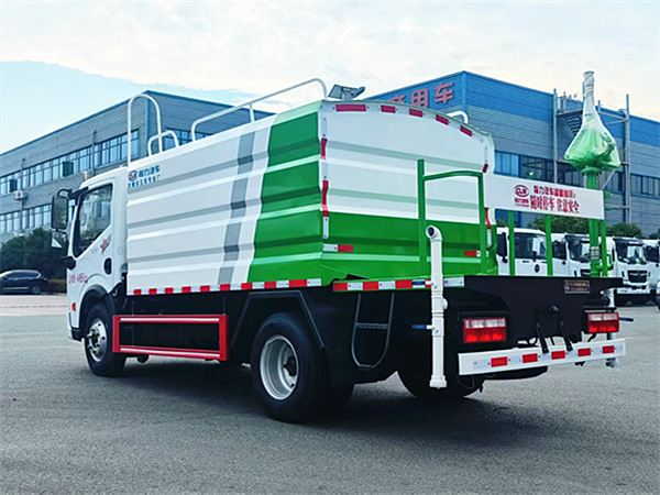 東風(fēng)專(zhuān)致藍(lán)牌抑塵車(chē) 東風(fēng)專(zhuān)致藍(lán)牌抑塵車(chē)