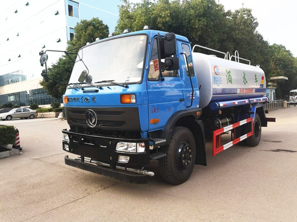 東風(fēng)145灑水車12方配置性能發(fā)車河北！