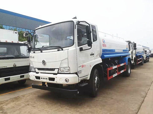 12噸灑水車價(jià)格，東風(fēng)新款天錦多少錢