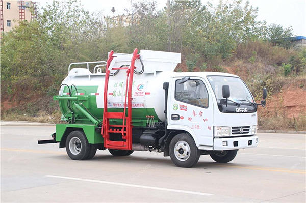 東風(fēng)多利卡5方餐廚垃圾車