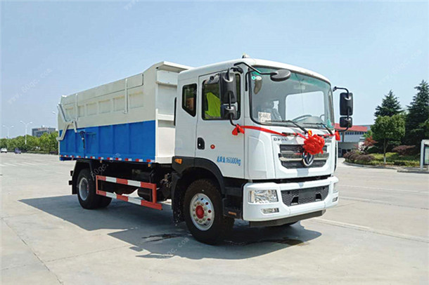 東風(fēng)多利卡D9對(duì)接式垃圾車