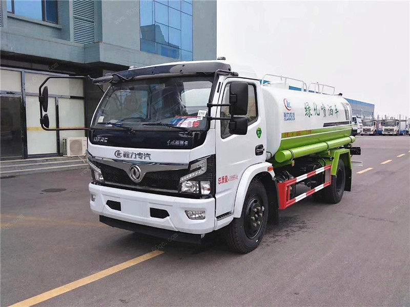 東風(fēng)大福瑞卡國(guó)六灑水車(chē)