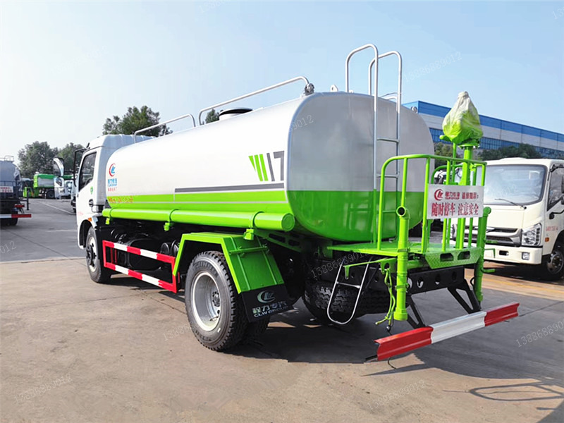 東風(fēng)福瑞卡國(guó)六灑水車(chē)