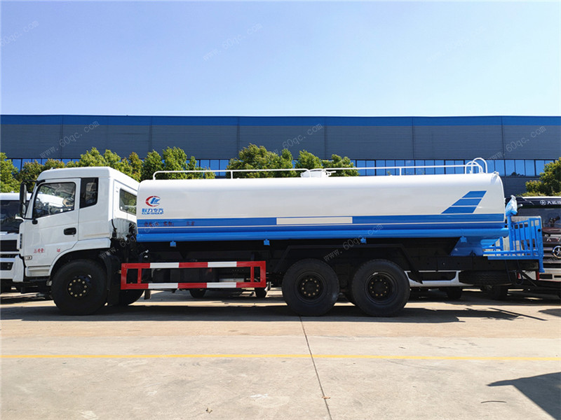 東風(fēng)新款雙橋?yàn)⑺?chē)