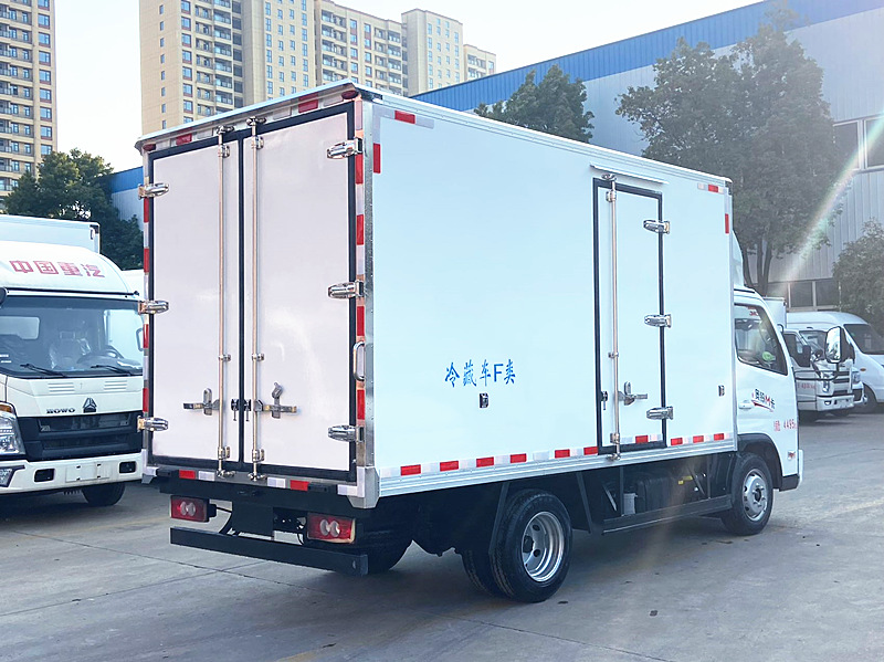 福田歐馬可M卡冷藏車(chē) 福田歐馬可M卡冷藏車(chē)