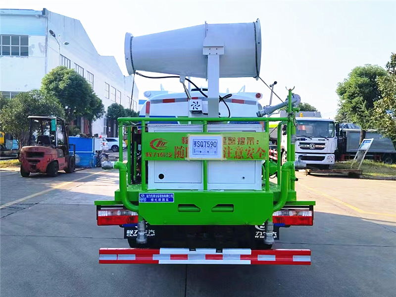 東風華神V3灑水霧炮車