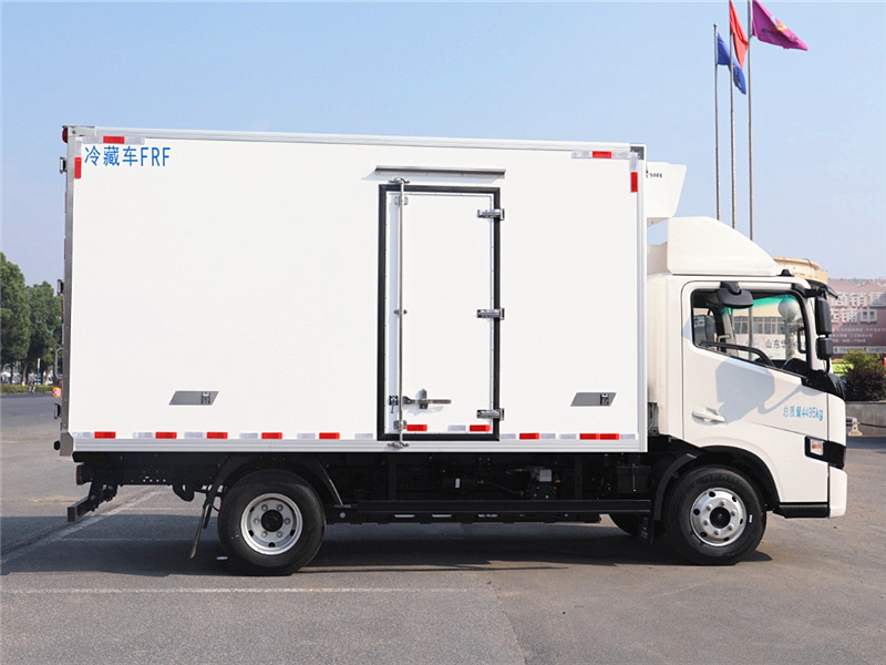 吉利遠(yuǎn)程星智H8E純電冷藏車