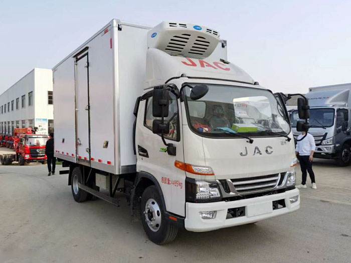 江淮駿鈴V5冠軍版冷藏車