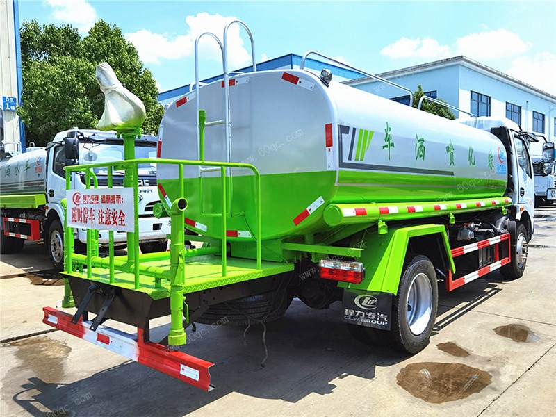 國六東風多利卡9噸灑水車