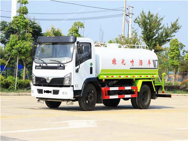 東風(fēng)大福瑞卡國六灑水車