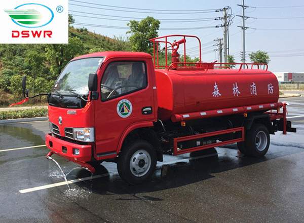 東風(fēng)福瑞卡消防灑水車